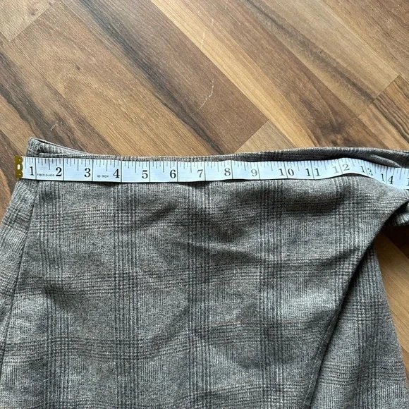 Wilfred by Aritzia Wool and Cashmere blend wrap shirt plaid mini size 0 - Picture 10 of 14